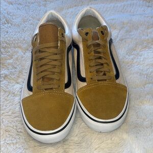Vans Men's Brown and White Sneakers